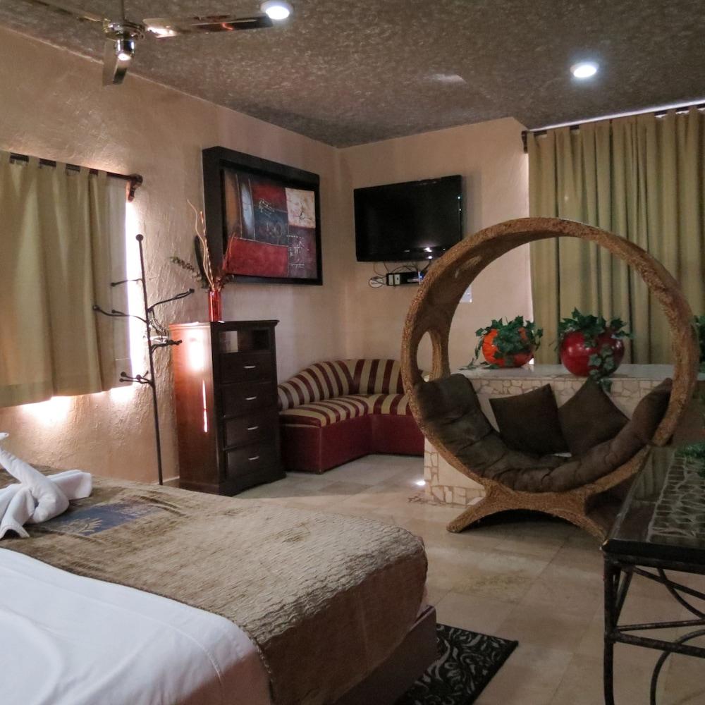 קוארנבאקאבה Villas Y Suites Paraiso Del Sur מראה חיצוני תמונה
