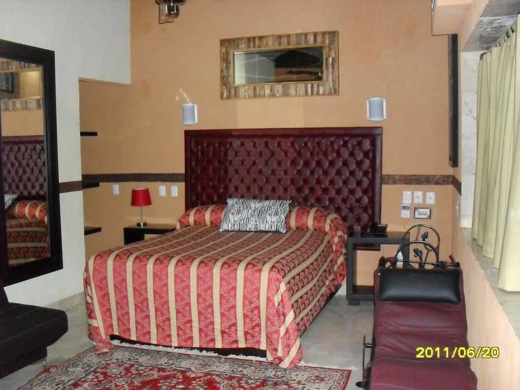 קוארנבאקאבה Villas Y Suites Paraiso Del Sur מראה חיצוני תמונה
